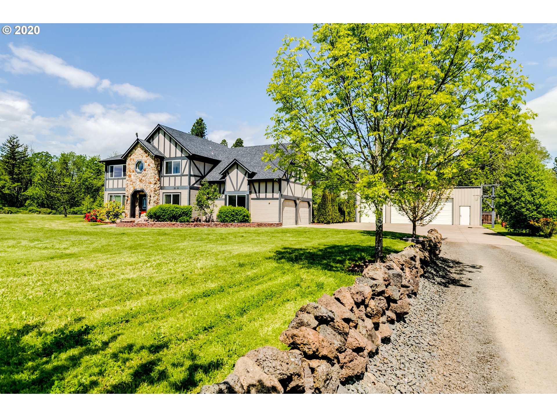 24807 Suttle Road Elmira, OR 97437 - Photo 2 of 32 Gallery Image 2