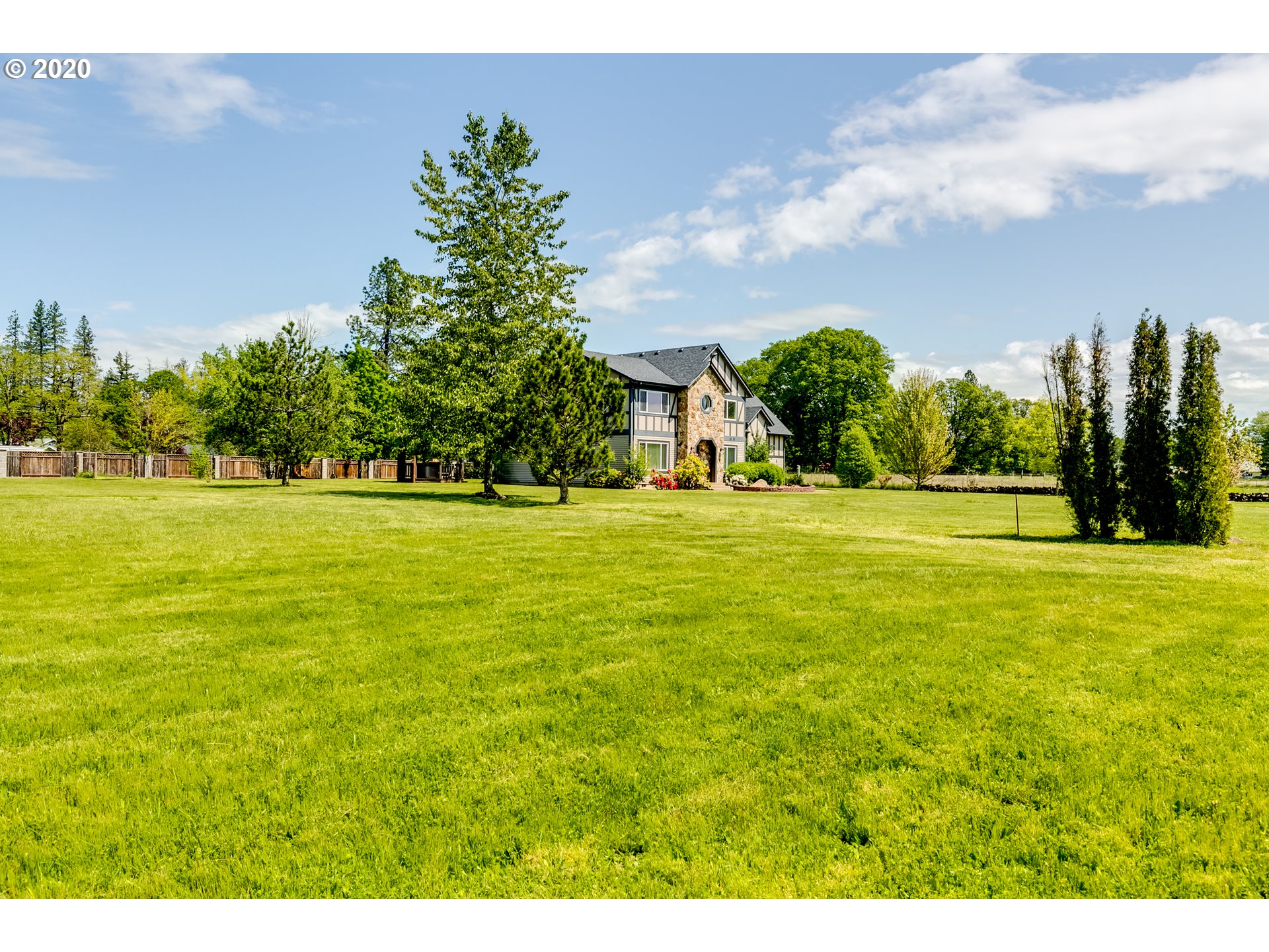 24807 Suttle Road Elmira, OR 97437 - Photo 11 of 32 Gallery Image 11