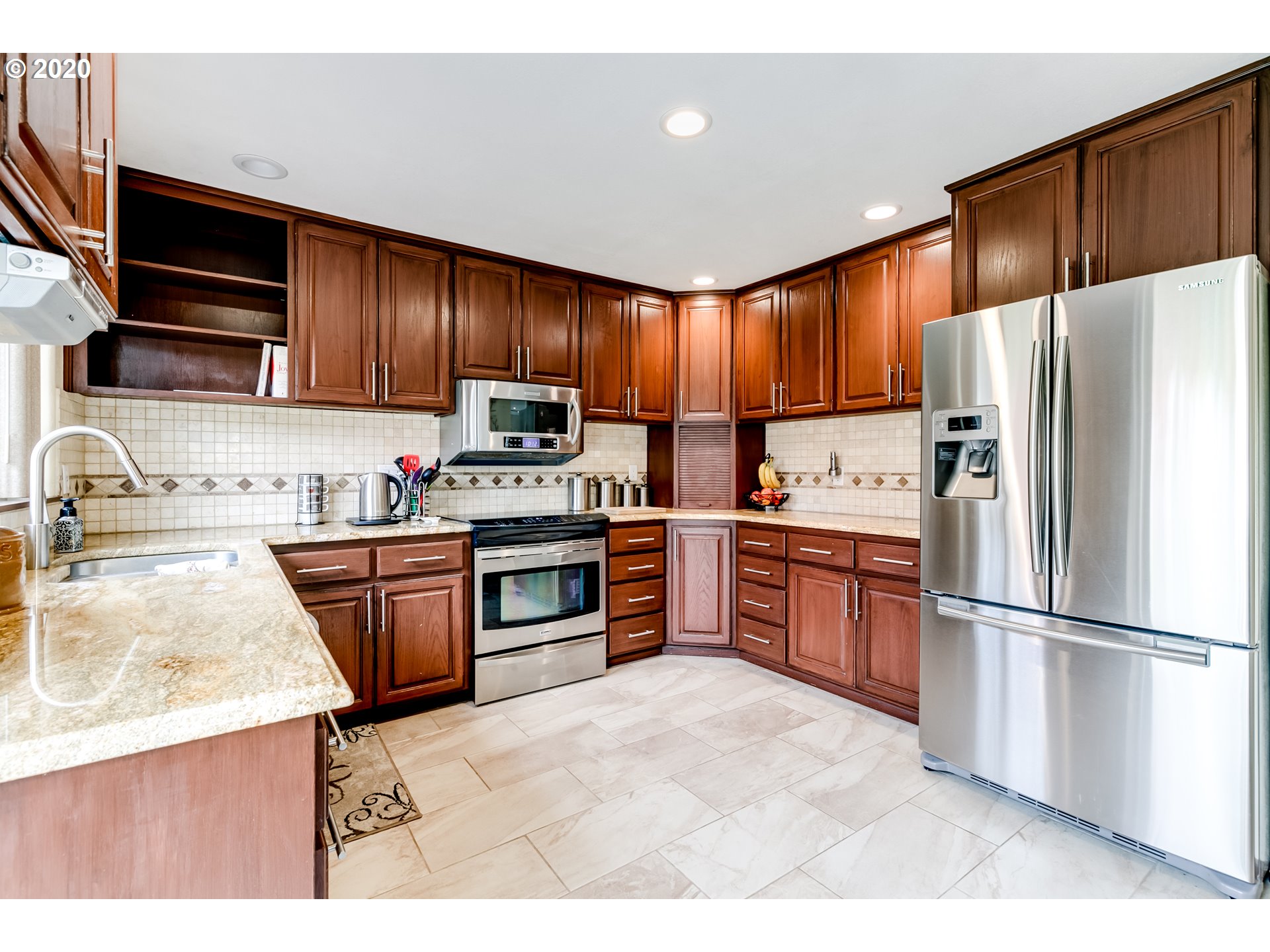 24807 Suttle Road Elmira, OR 97437 - Photo 19 of 32 Gallery Image 19