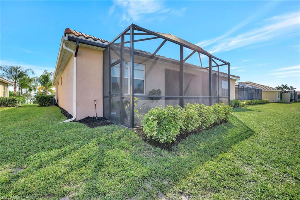 2567 Vine Avenue Naples, FL 34120 - Photo 18 of 23