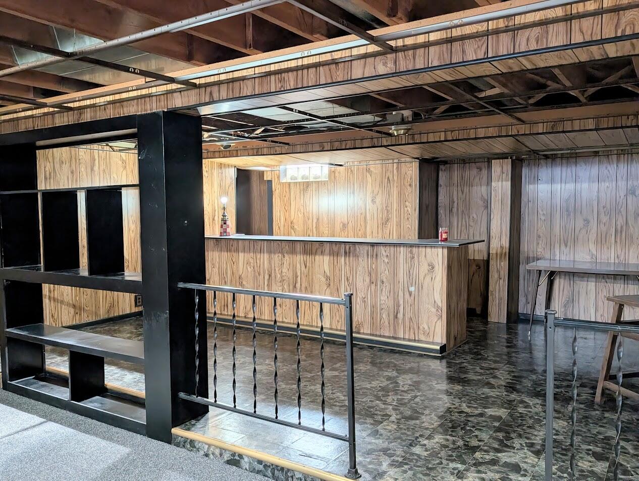 4127 South 89th Street Greenfield, WI 53228 - Photo 20 of 37 PXL_20260113_174317207.MP~2