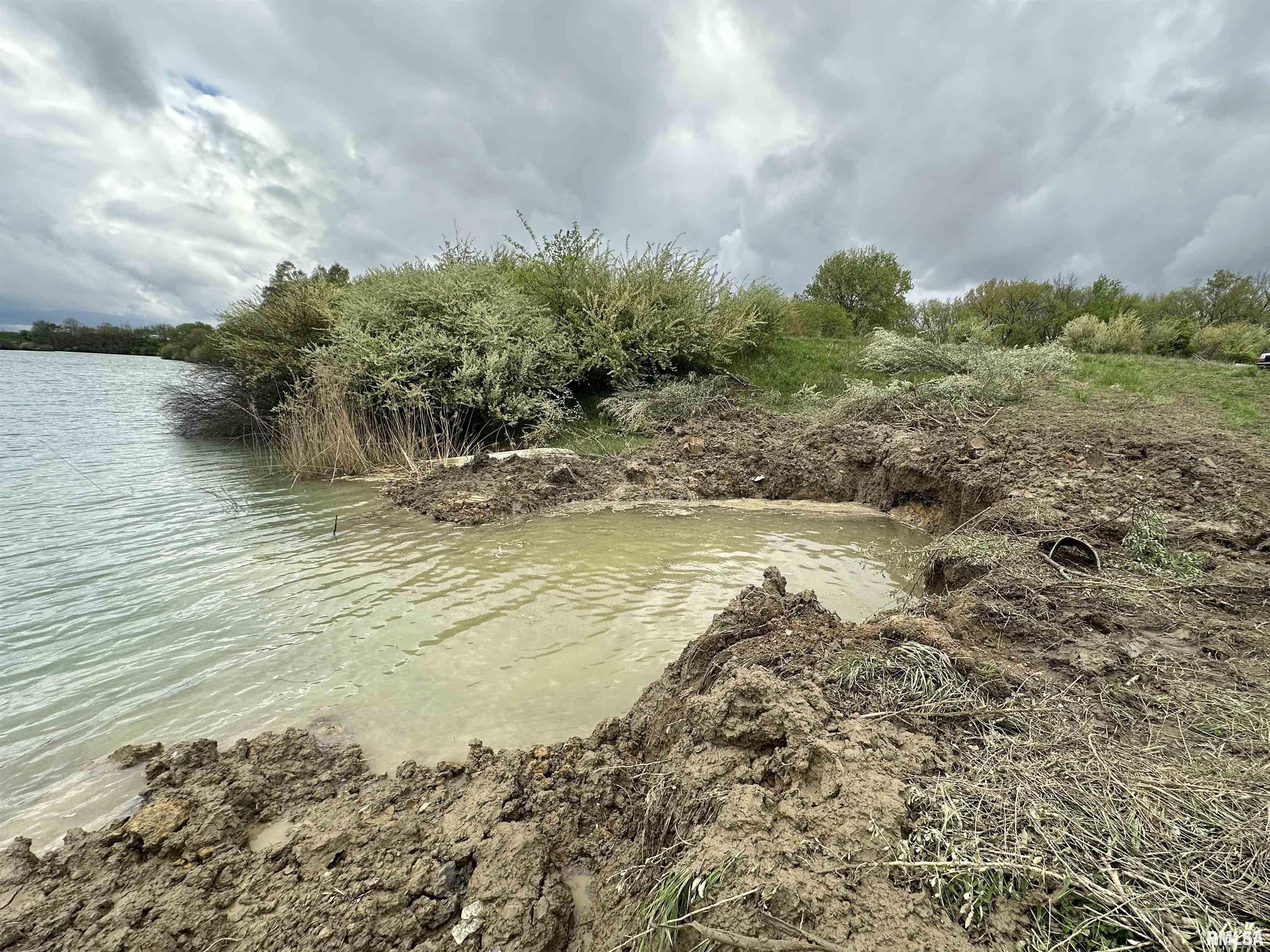 1 Old Weaver Road Canton, IL 61520 - Photo 1 of 1