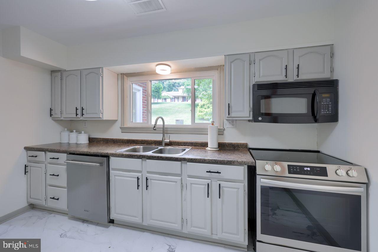 153 Ridge Avenue Ephrata, PA 17522 - Photo 25 of 42 Gallery Image 25