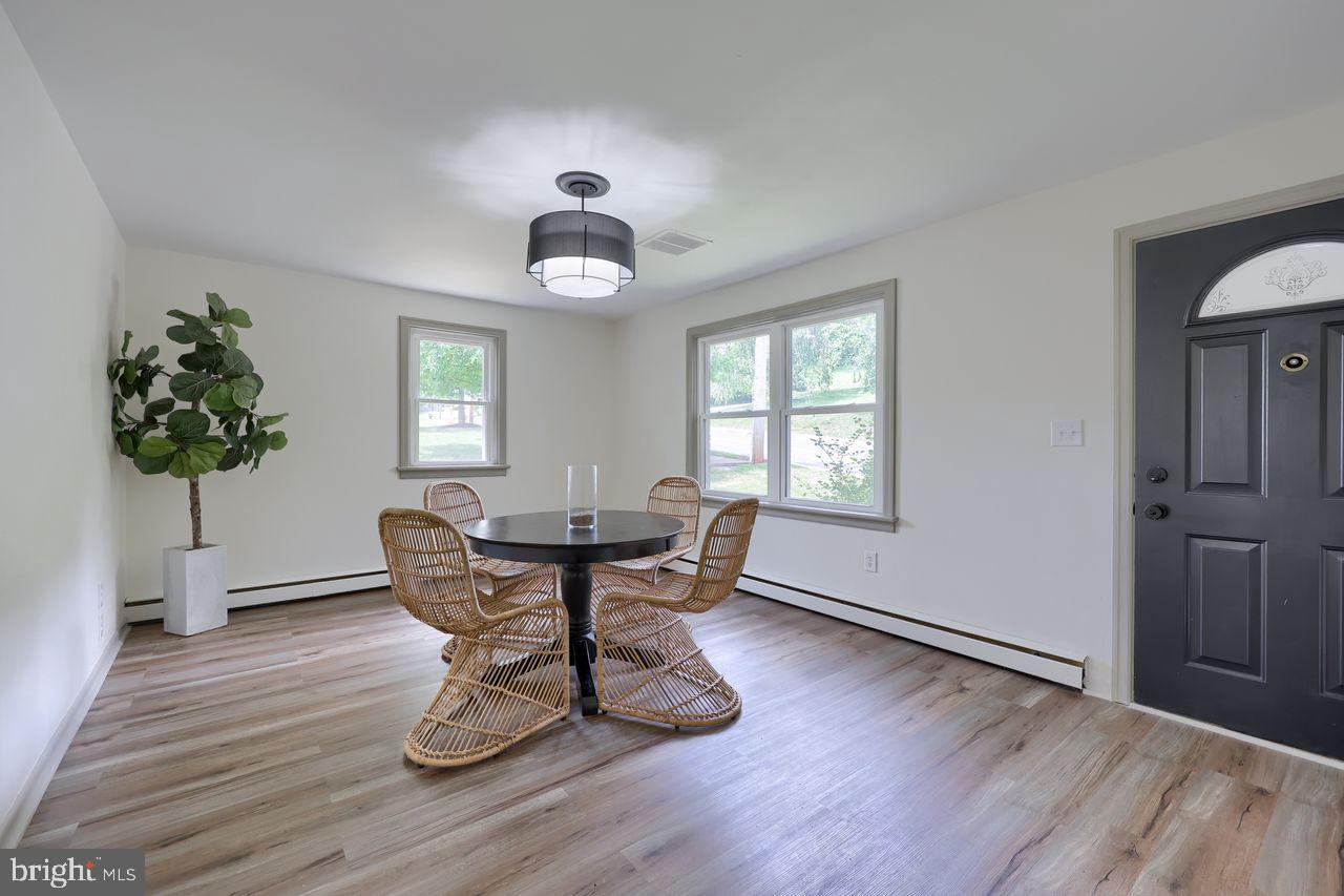 153 Ridge Avenue Ephrata, PA 17522 - Photo 3 of 42 Gallery Image 3
