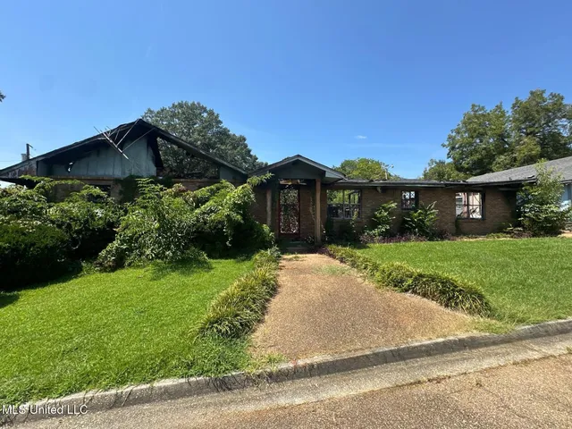 $10,000 | 504 Stillwood Drive, Jackson, MS 39206
