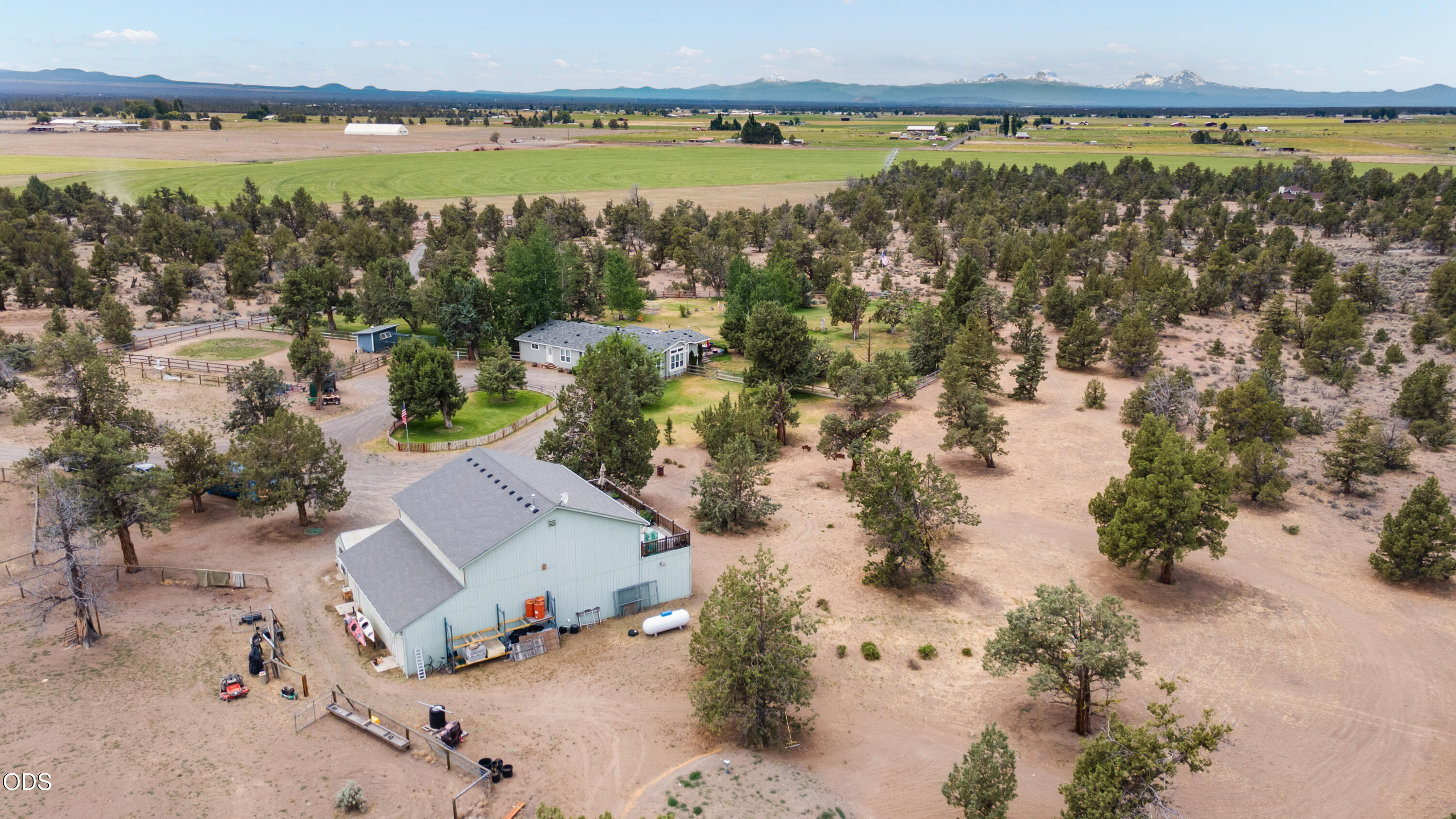 23720 Southwest Starshine Lane Bend, OR 97701 - Photo 61 of 65