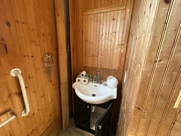 $139,000 | 529 Main Street, East Machias, ME 04630