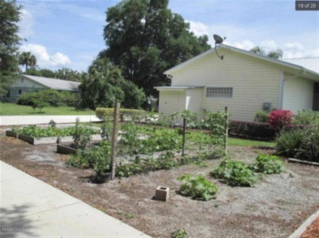 2694 Folsom Road Mims, FL 32754 - Photo 16 of 18 16 (Large)