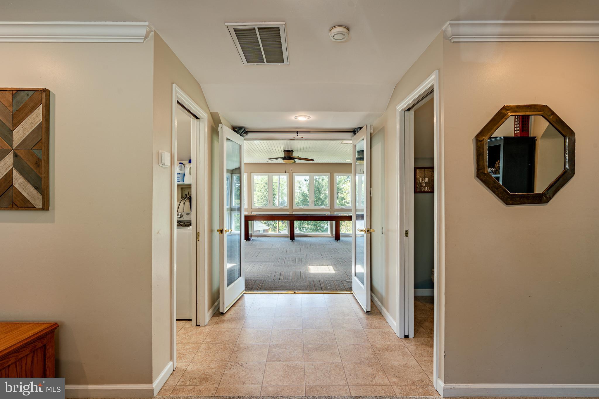476 Collins Drive Springfield, PA 19064 - Photo 5 of 44