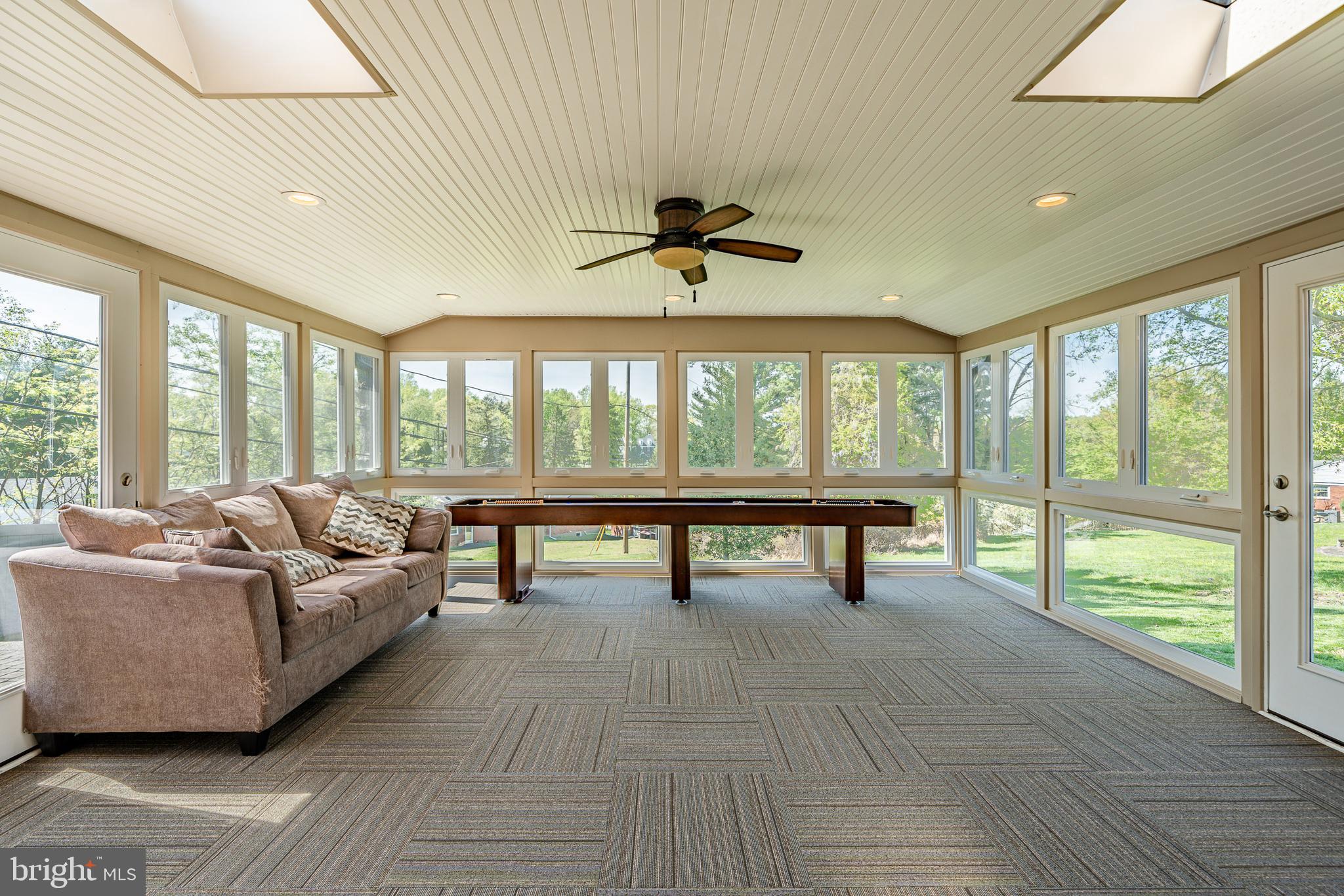 476 Collins Drive Springfield, PA 19064 - Photo 8 of 44 Three Season Room