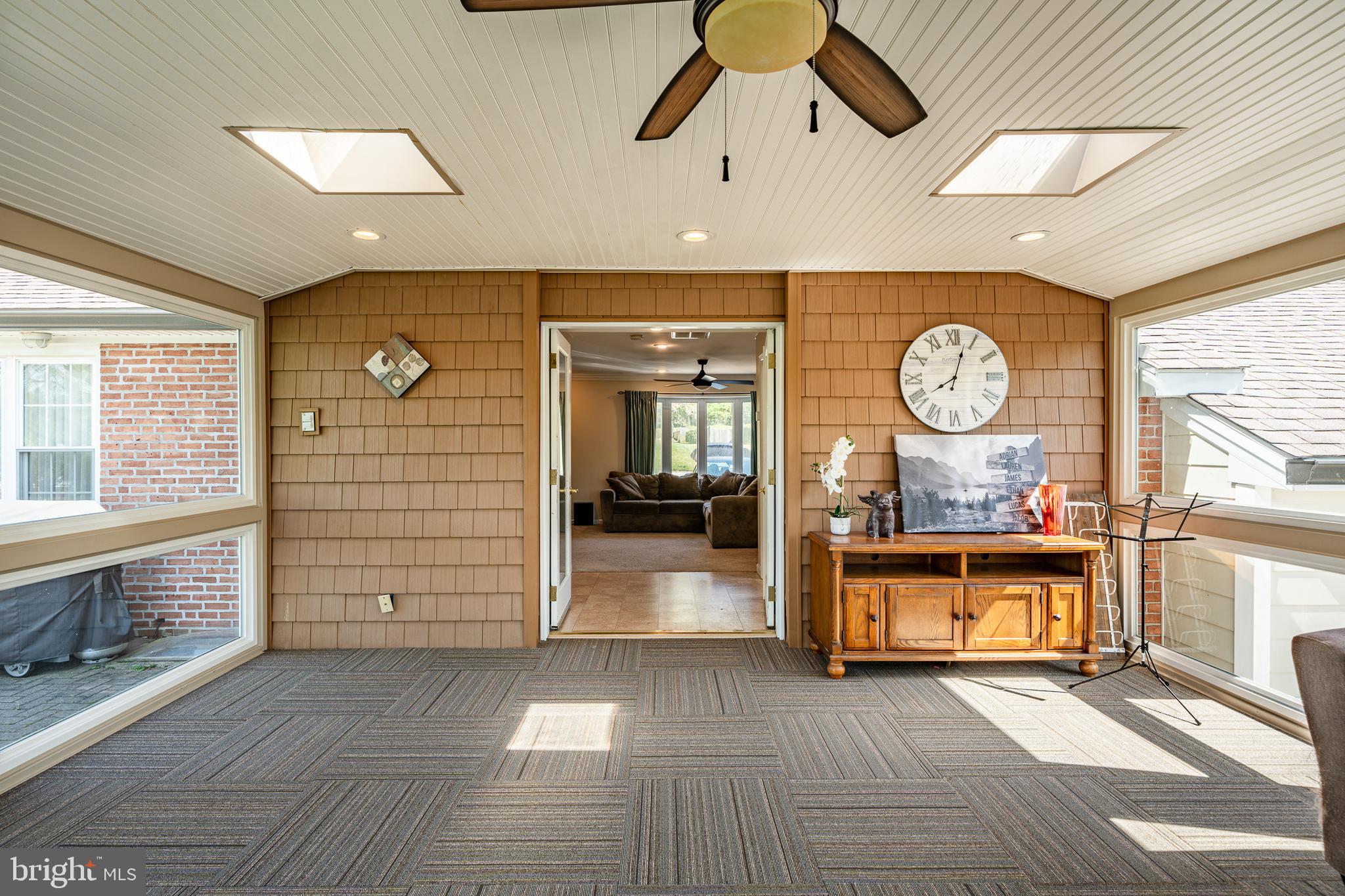 476 Collins Drive Springfield, PA 19064 - Photo 9 of 44 Three Season Room