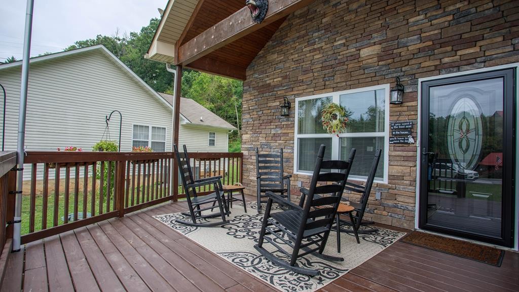 431 Hideaway Ridge Circle Sevierville, TN 37862 - Photo 8 of 57 Gallery Image 8