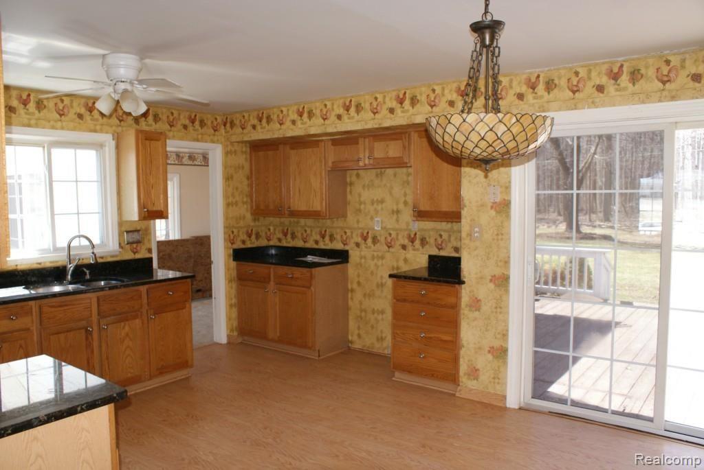 4147 North Lapeer Road Lapeer, MI 48446 - Photo 6 of 17 DSC05241.jpg