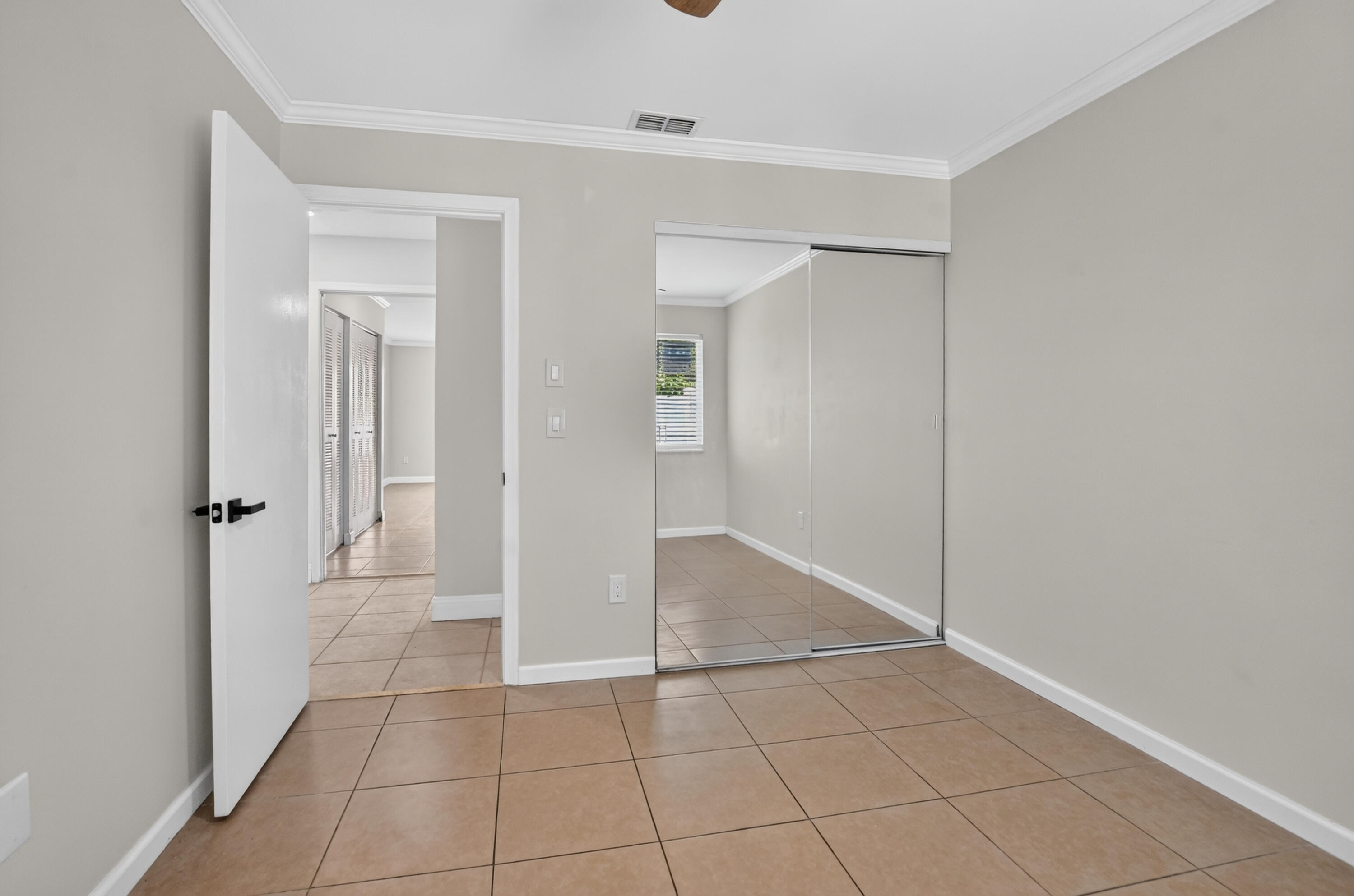 23172 Bentley Place Boca Raton, FL 33433 - Photo 18 of 33 26-print-DSC_8545