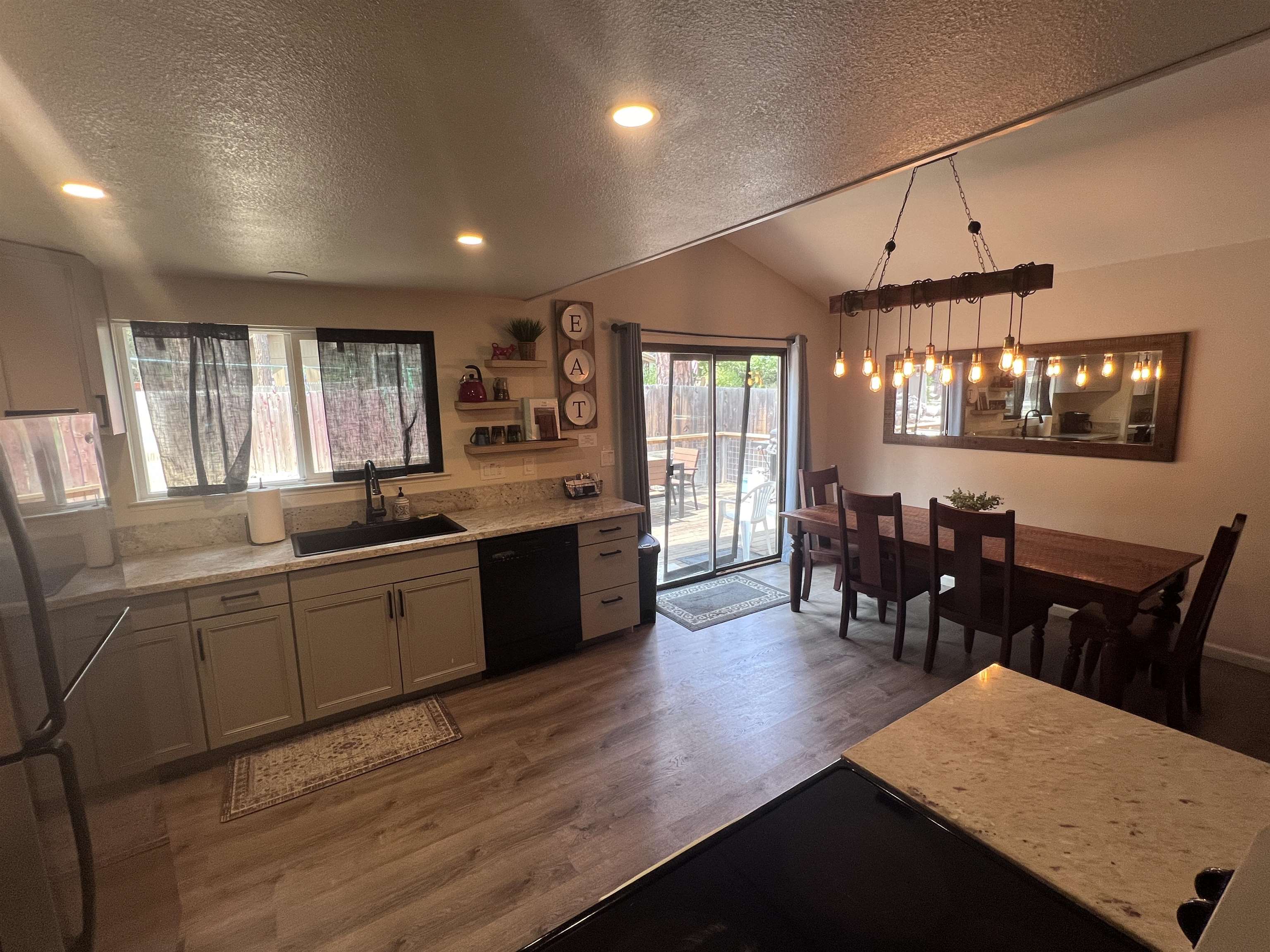 101 Poplar Valley Road Blairsden, CA 96103 - Photo 10 of 21