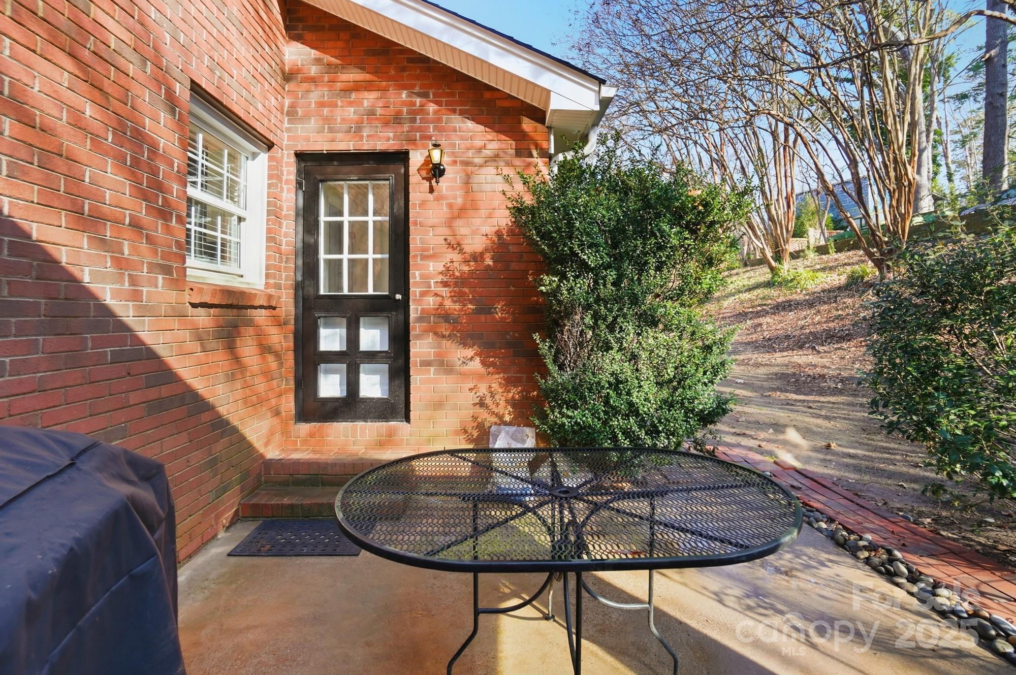 1308 Dumbarton Road Gastonia, NC 28054 - Photo 47 of 48 a house view with a seating space