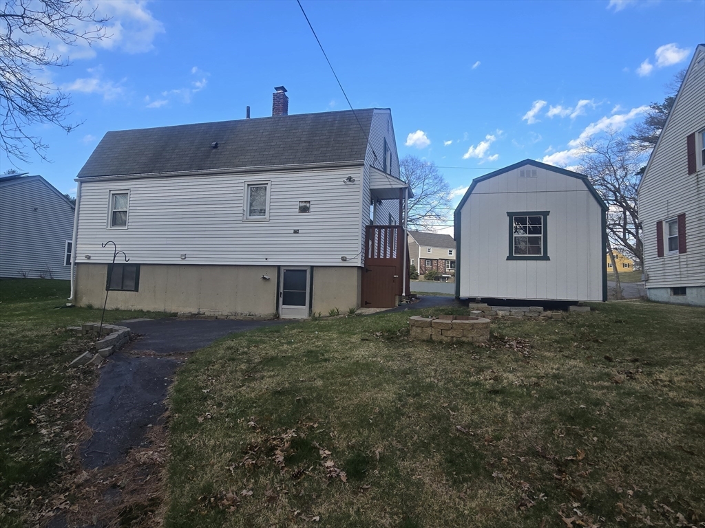 28 Chestnut Hill Road Oxford, MA 01537 - Photo 25 of 27