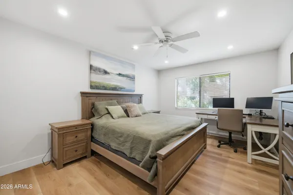 $525,000 | 5104 North 32nd Street, Unit 149, Phoenix, AZ 85018