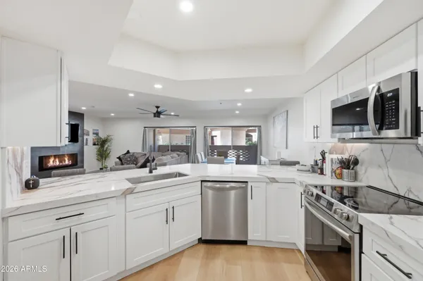 $525,000 | 5104 North 32nd Street, Unit 149, Phoenix, AZ 85018