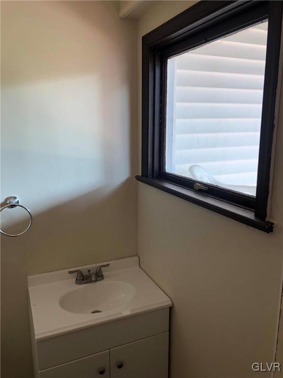 2527 Nottingham Road Bethlehem, PA 18017 - Photo 16 of 22 Gallery Image 16