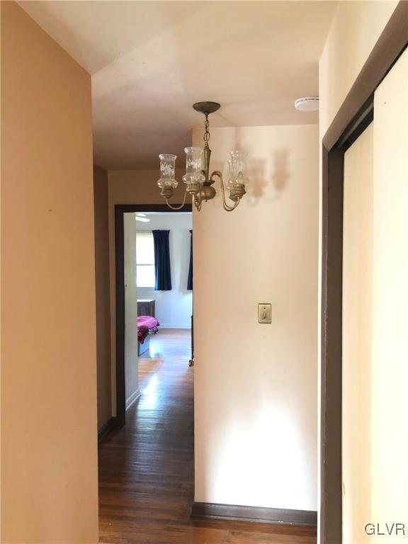 2527 Nottingham Road Bethlehem, PA 18017 - Photo 19 of 22 Gallery Image 19