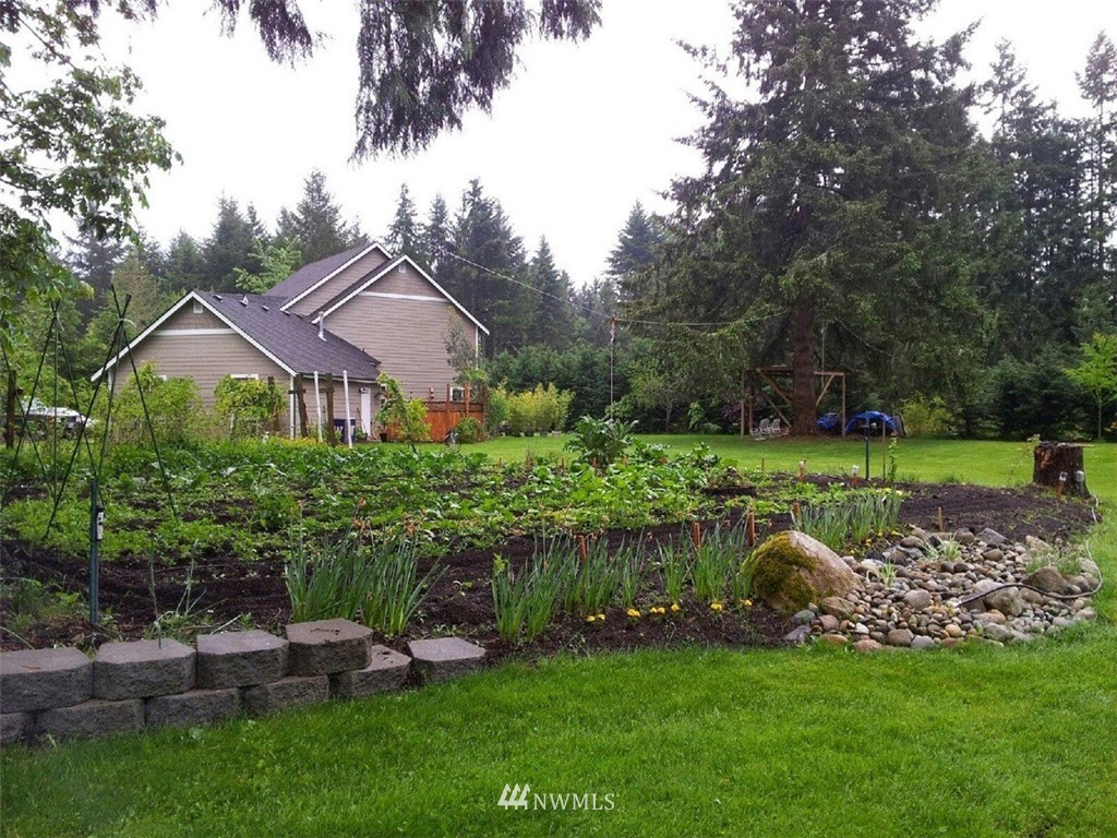802 Overhulse Road Northwest Olympia, WA 98502 - Photo 2 of 24 Gallery Image 2