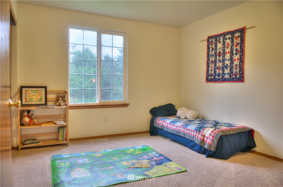 802 Overhulse Road Northwest Olympia, WA 98502 - Photo 20 of 24 Gallery Image 20