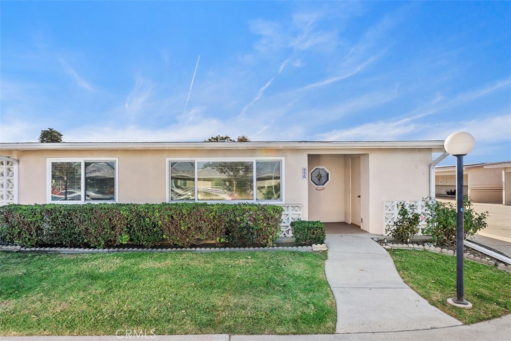 13681 Cedar Crest Lane, Unit 593G Seal Beach, CA 90740 - Photo 3 of 40