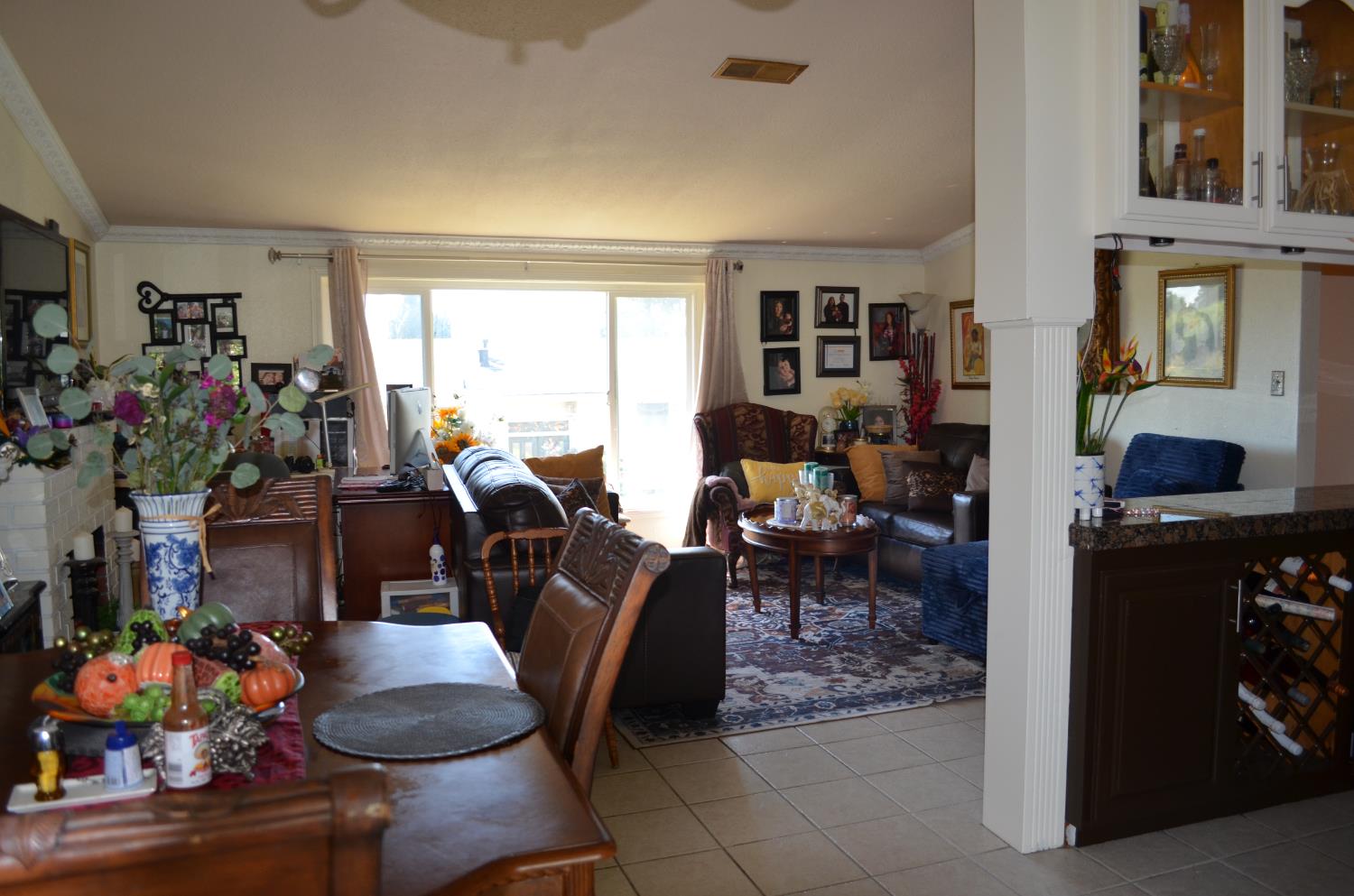 208 Appian Way Union City, CA 94587 - Photo 16 of 38 a living room with furniture and a window