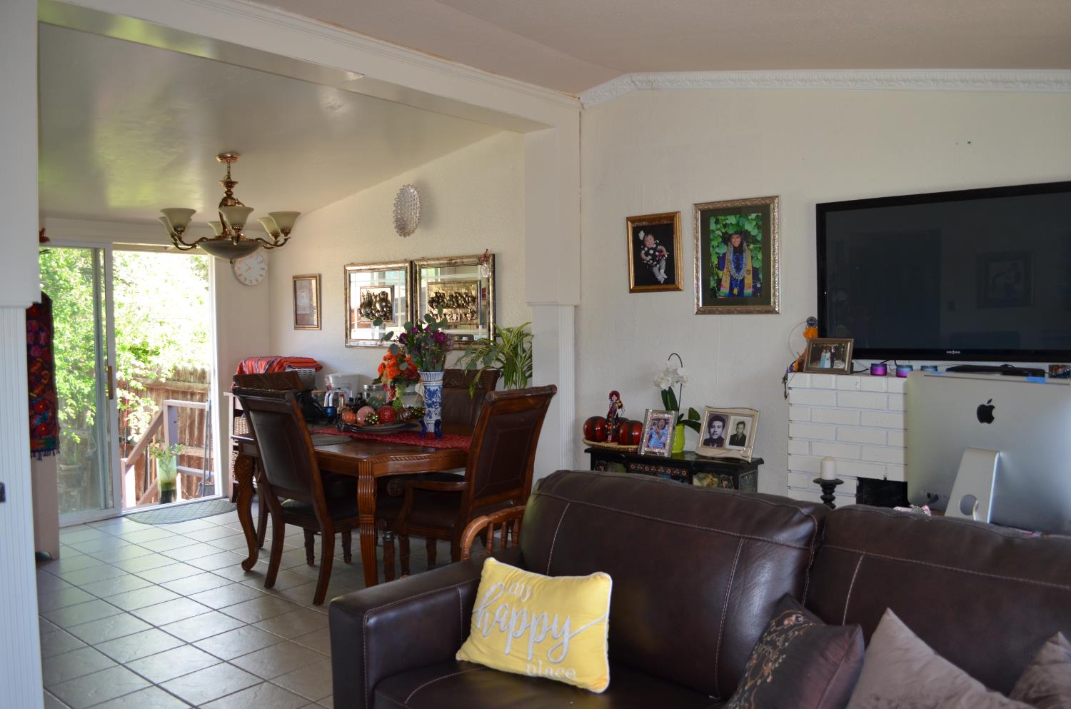 208 Appian Way Union City, CA 94587 - Photo 18 of 38 a living room with furniture and a flat screen tv
