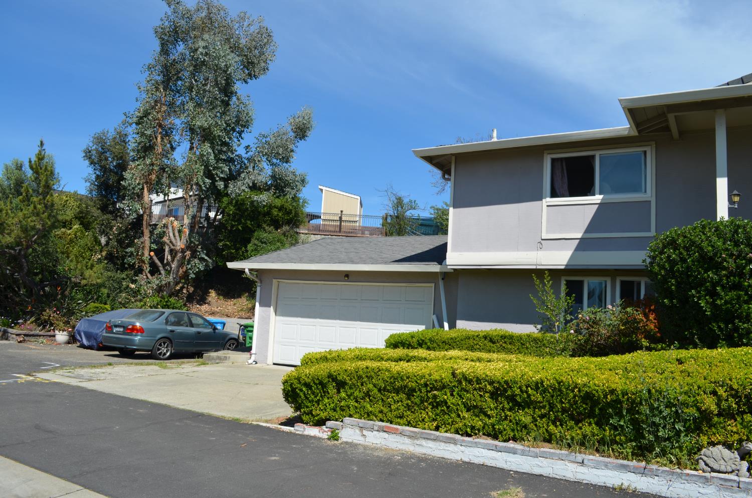 208 Appian Way Union City, CA 94587 - Photo 8 of 38 a house view