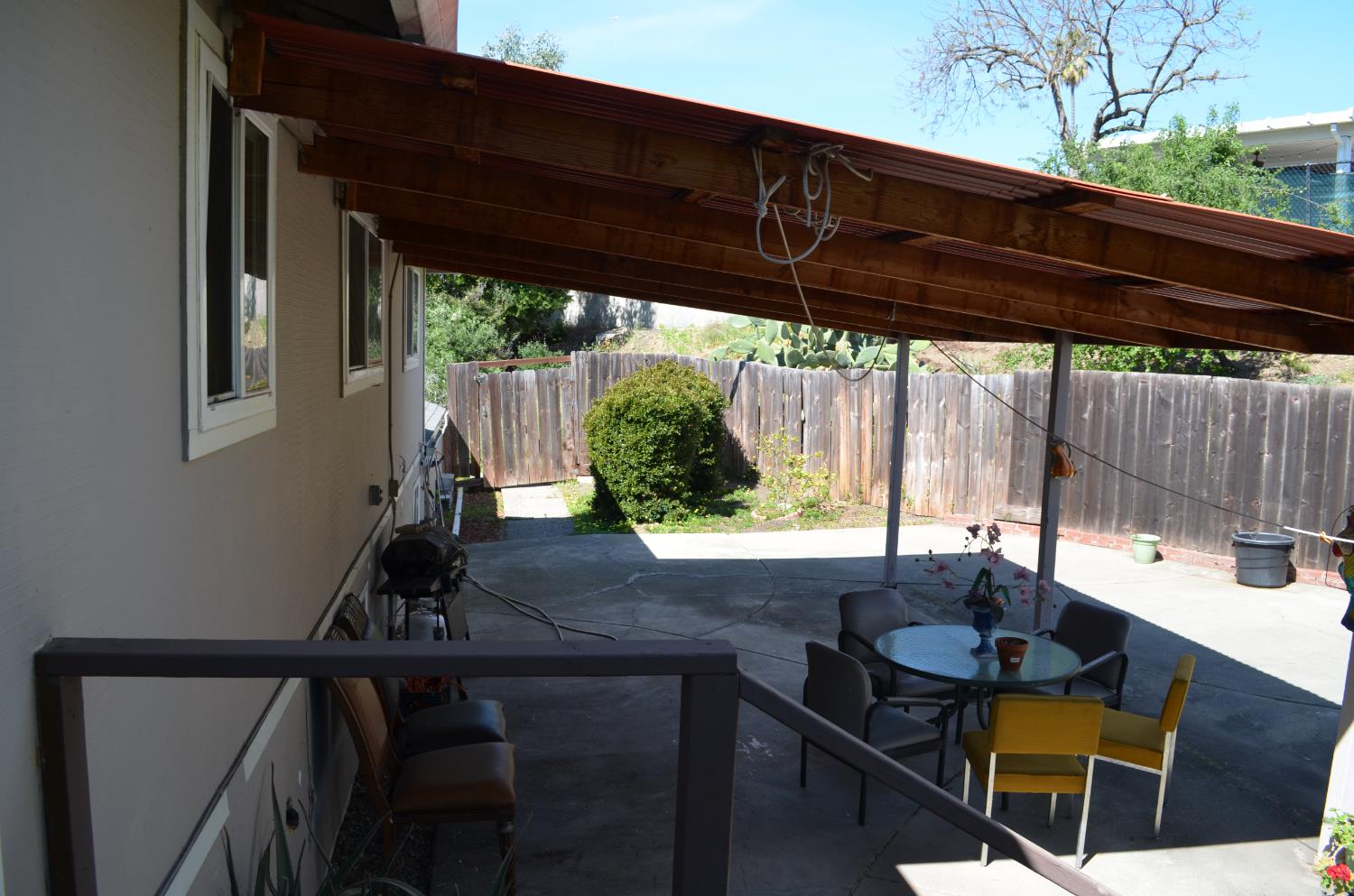 208 Appian Way Union City, CA 94587 - Photo 10 of 38 a view of backyard with outdoor seating and plants