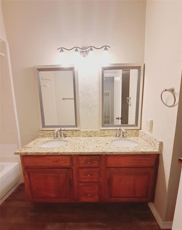 1756 Arledge Carrollton, TX 75007 - Photo 15 of 19