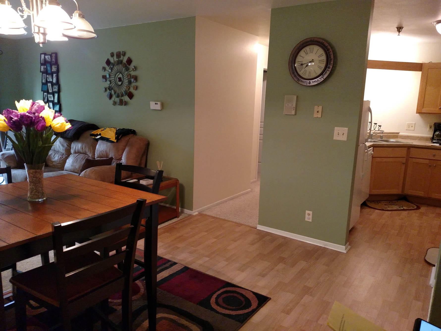 12765 West Hampton Avenue, Unit 216 Butler, WI 53007 - Photo 1 of 1 Dinette
