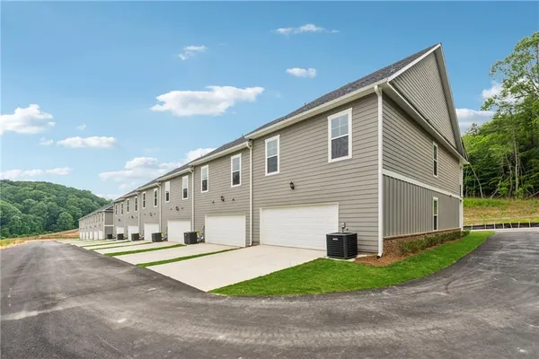 $379,990 | 2546 Harbor Ridge Pass, Unit 341, Gainesville, GA 30507