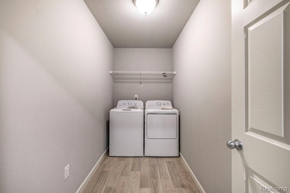 6044 Lahring Road Linden, MI 48451 - Photo 18 of 36
