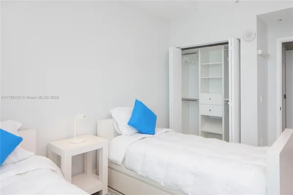 $5,950 | 6700 Indian Creek Drive, Unit PH5, Miami Beach, FL 33141