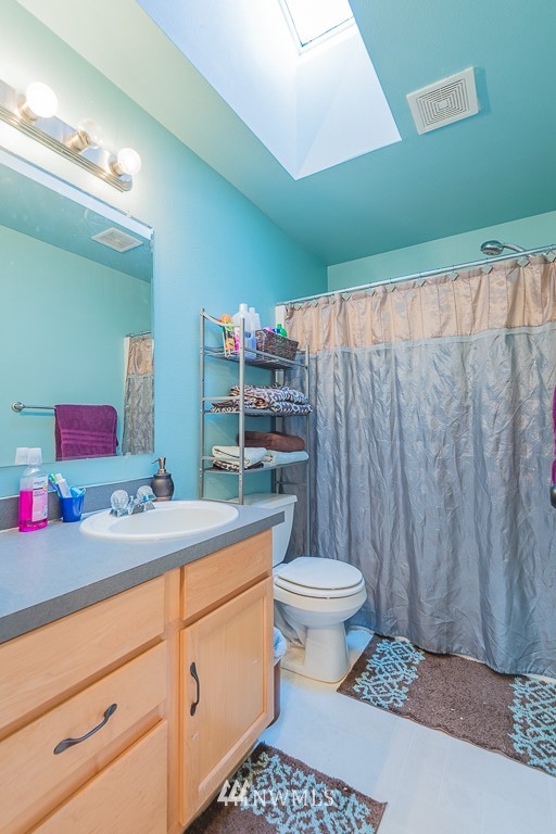 26431 Barrett Road Northeast Kingston, WA 98346 - Photo 10 of 16 Gallery Image 10