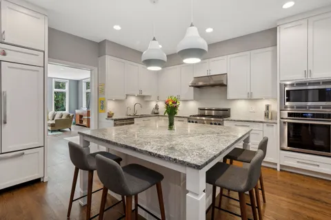 $1,450,000 | 2751 North Greenview Avenue, Unit A, Chicago, IL 60614