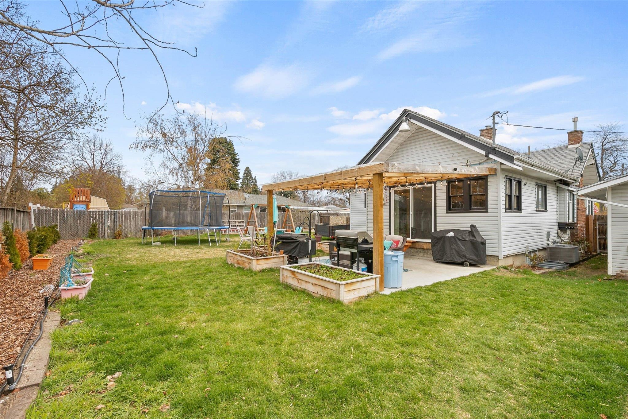 111 North Adams Road Spokane Valley, WA 99216 - Photo 13 of 19