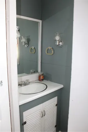 $410,000 | 51 Bridge Street, Roxbury, NY 12474