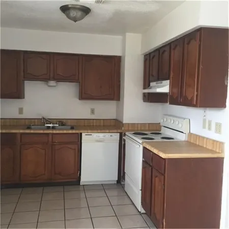 $1,700 | 3402 Knotty Oaks Trail, Houston, TX 77045