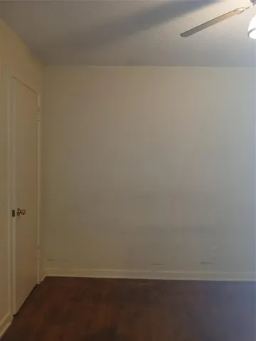 $1,200 | 3015 Avon Street, Unit 3015, Dallas, TX 75211