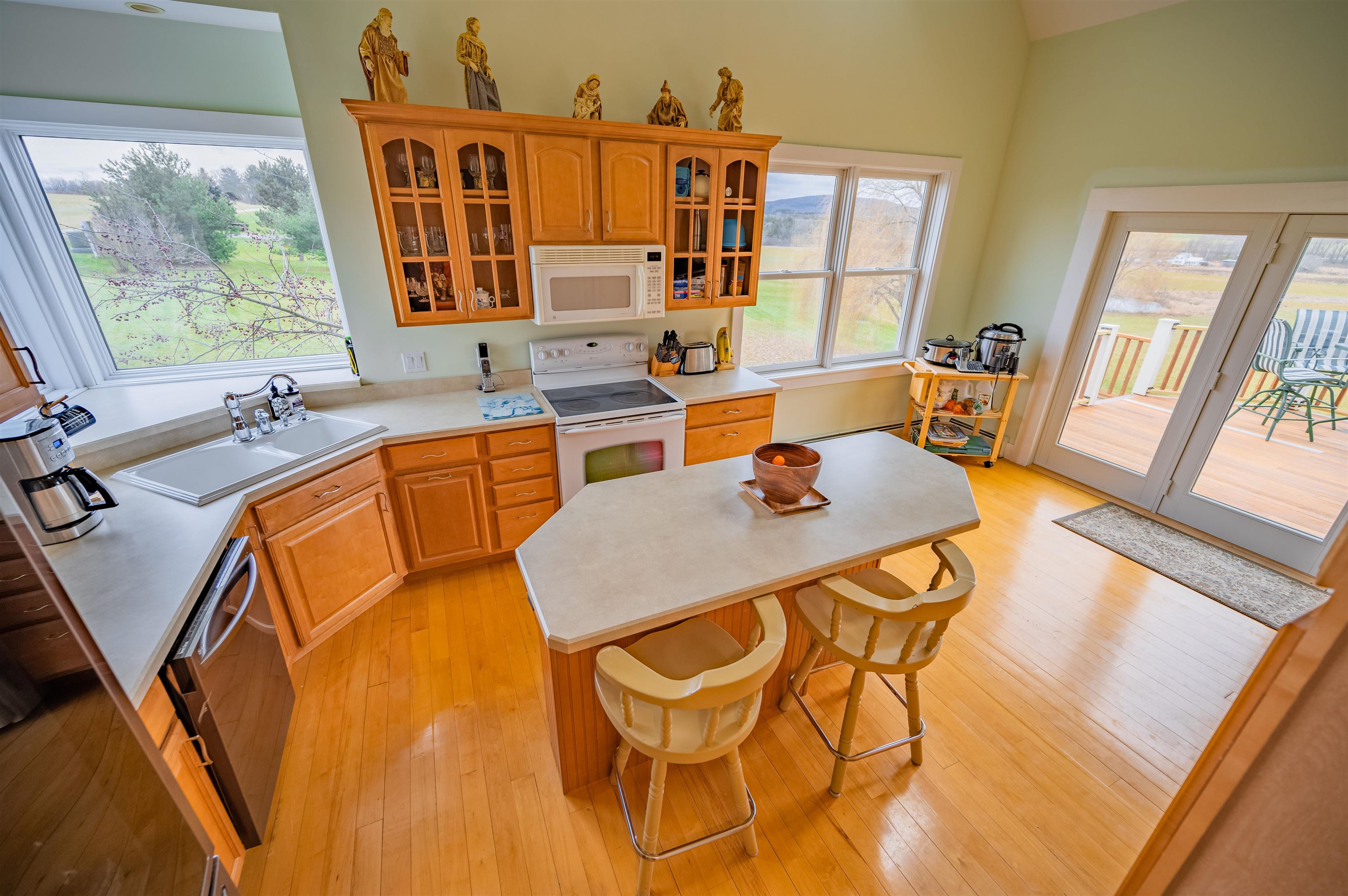 211 Raymond Road Ferrisburgh, VT 05491 - Photo 19 of 40 Gallery Image 19