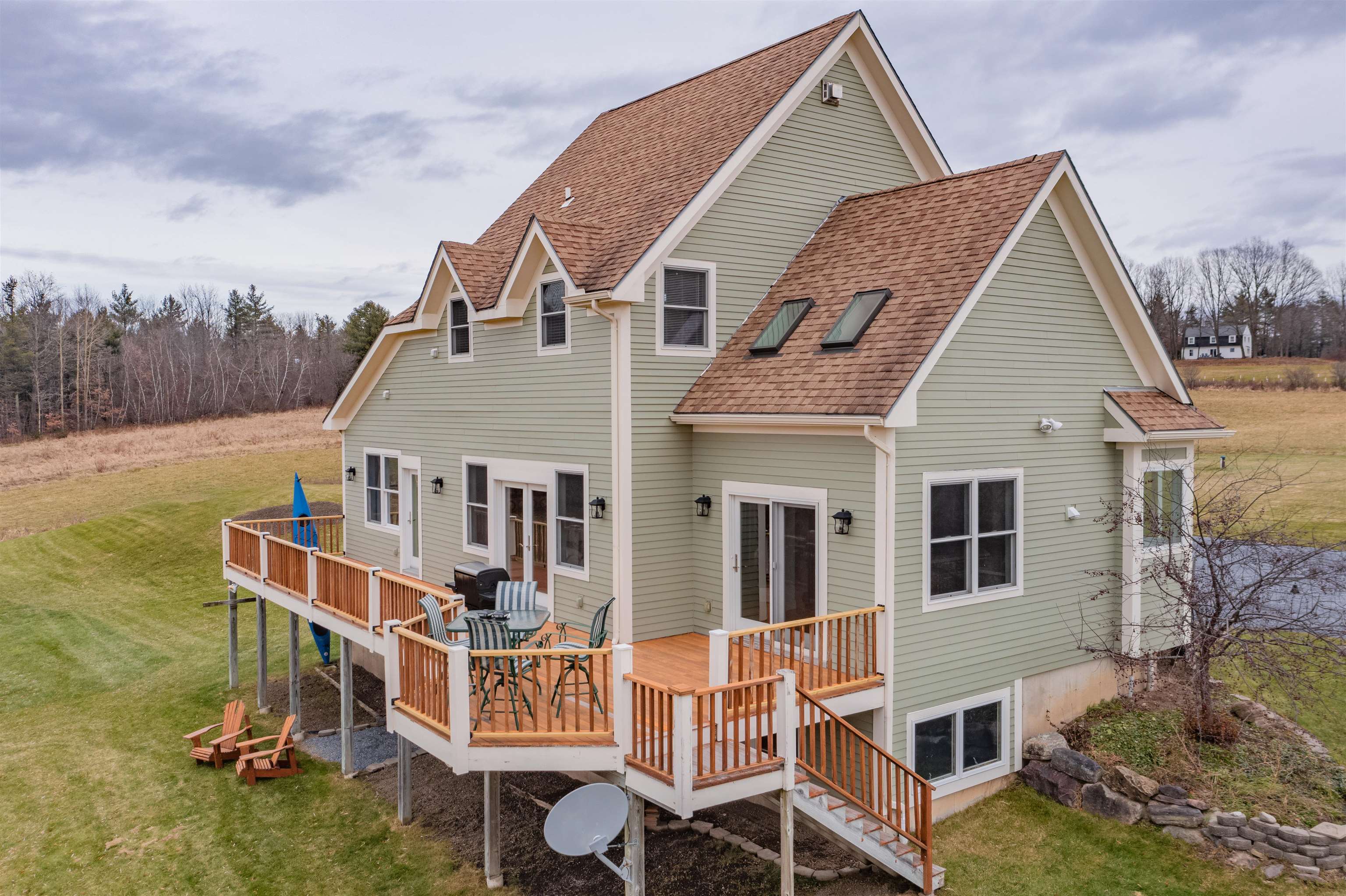 211 Raymond Road Ferrisburgh, VT 05491 - Photo 4 of 40 Gallery Image 4