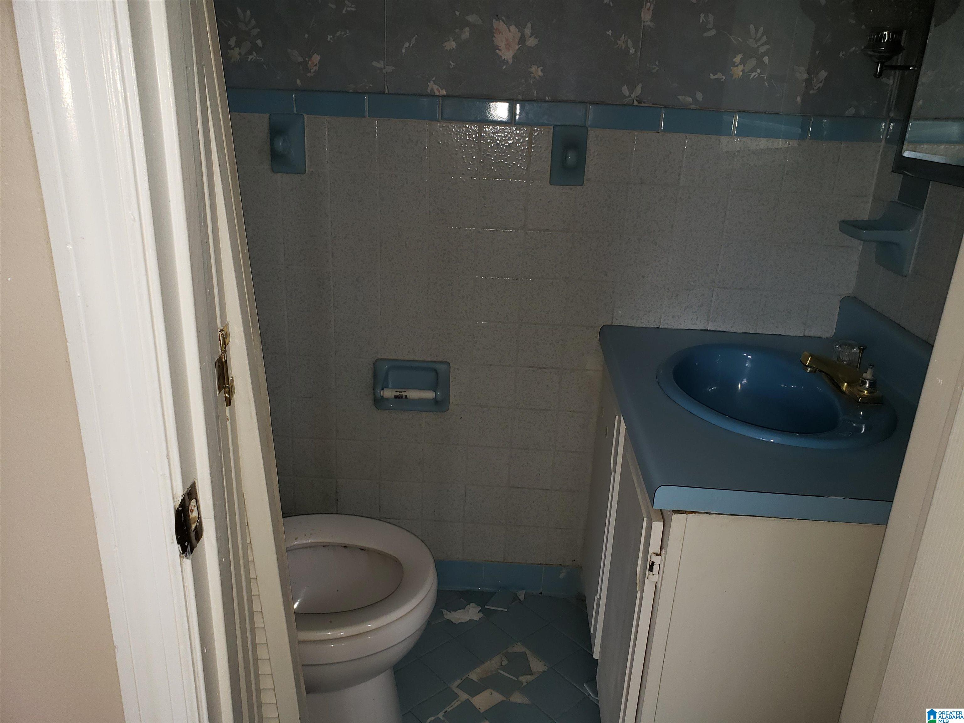 2504 Kelley Road Birmingham, AL 35210 - Photo 16 of 20 Gallery Image 16