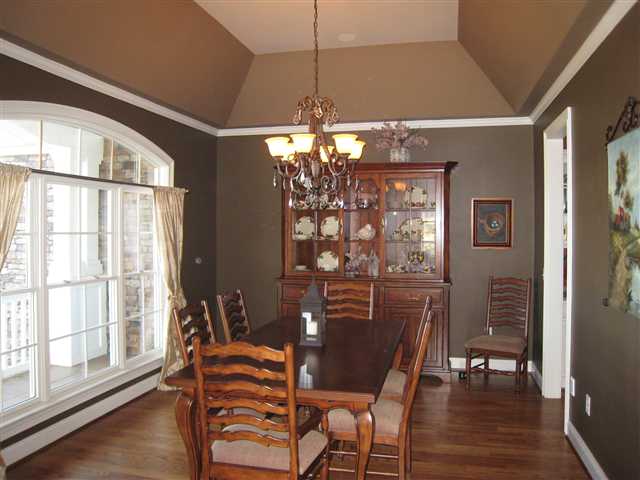 210 Dublin Court, Unit DEVONSHIRE SUBDIVISION Anderson, SC 29621 - Photo 3 of 21 Gallery Image 3