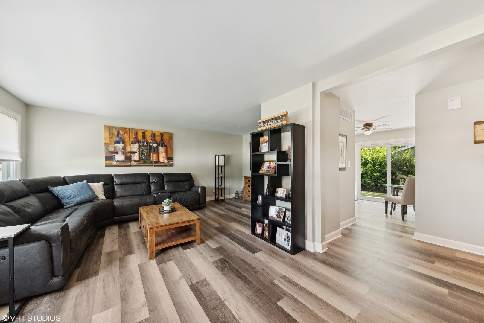 450 Landmeier Road Elk Grove Village, IL 60007 - Photo 3 of 12 Gallery Image 3