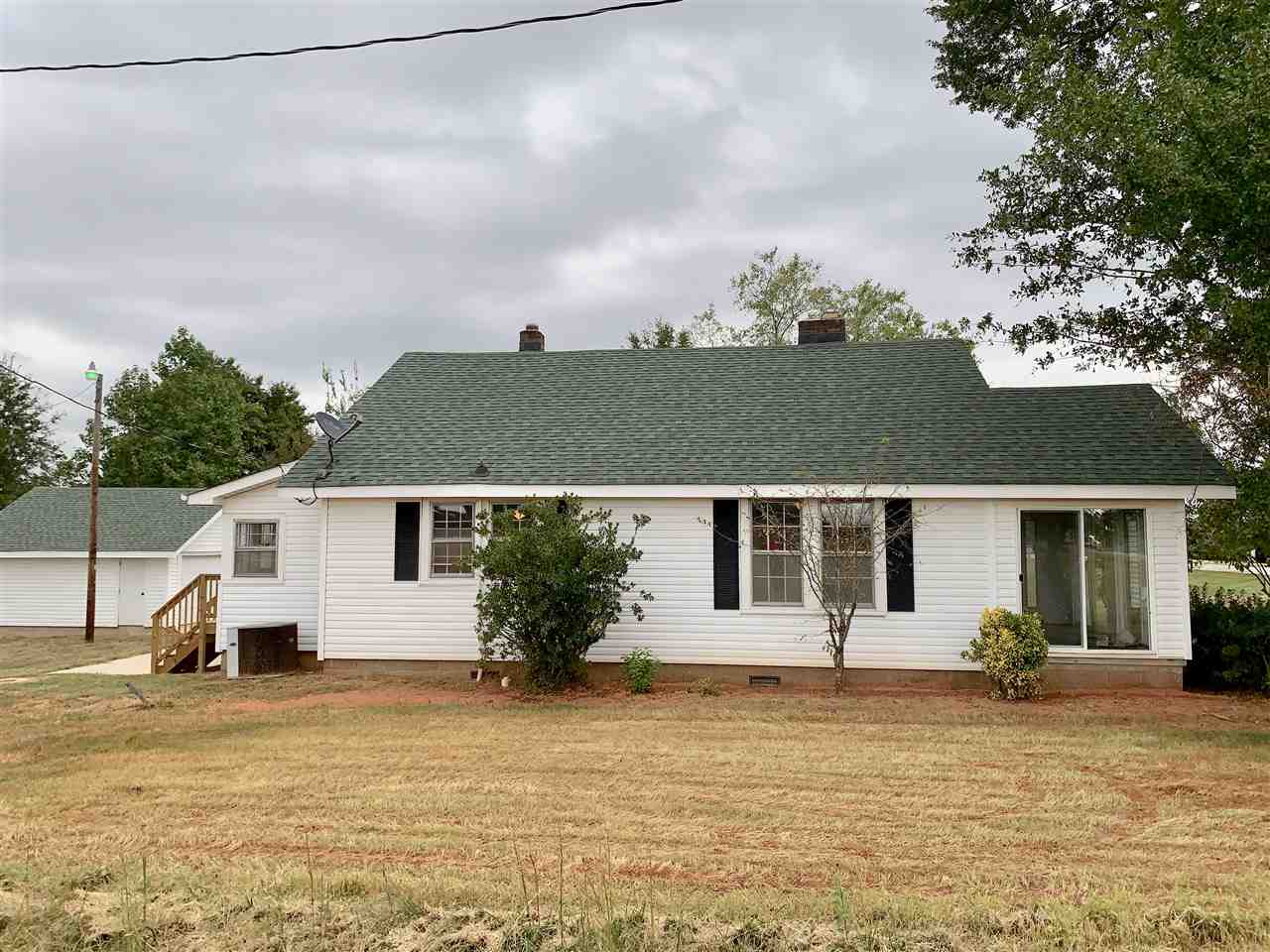 10000 Reidville Road Greer, SC 29651 - Photo 5 of 23 Gallery Image 5
