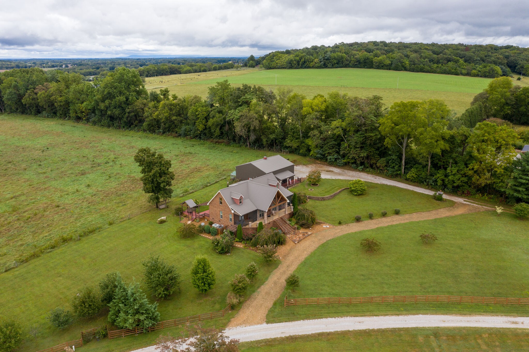 525 Murray Road Belvidere, TN 37306 - Photo 7 of 50 Gallery Image 7